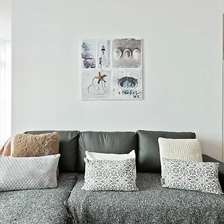 Spacious 1 Bedroom Apartment Near Baixa Lisbon Exterior photo